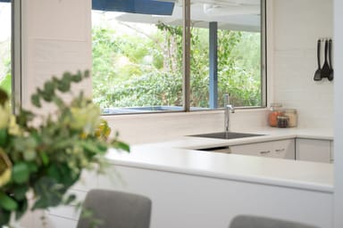 Property 19 Deerhurst Road, Brookfield QLD 4069 IMAGE 0