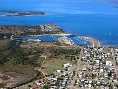Property Apartment 4, 4 Dalrymple Street, BOWEN QLD 4805 IMAGE 0