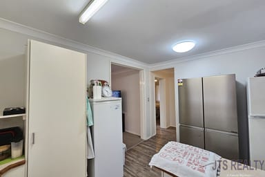 Property 30/17 Hall Street, Aberdeen NSW 2336 IMAGE 0