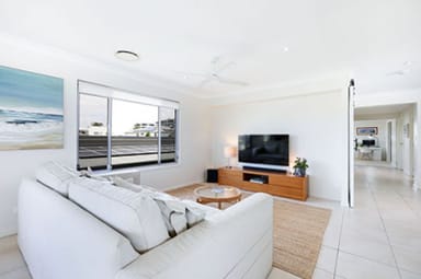 Property 8 Benetti Crescent, Hope Island QLD 4212 IMAGE 0