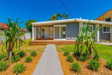 Property 4 Beagle Avenue, Banksia Beach QLD 4507 IMAGE 0