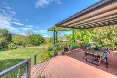 Property 20 Walnut Grove, Bright VIC 3741 IMAGE 0