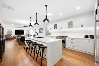Property 5 Whitechapel Way, Sunbury VIC 3429 IMAGE 0