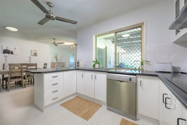 Property 11 Wivenhoe Close, CLINTON QLD 4680 IMAGE 0