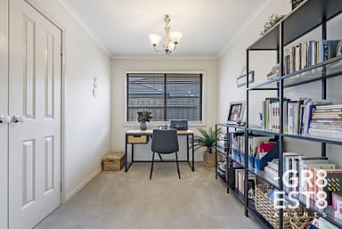 Property 21 Ferndown Drive, CRANBOURNE VIC 3977 IMAGE 0