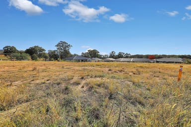 Property 32 Weeden Place, Tumut NSW 2720 IMAGE 0