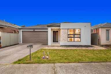 Property 19 Arrow Road, CRANBOURNE EAST VIC 3977 IMAGE 0