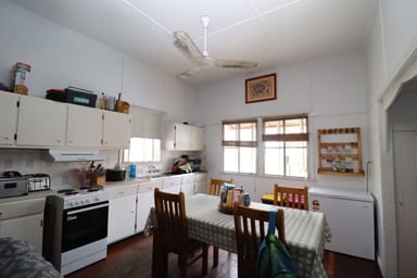 Property 41 Thirteenth Avenue, HOME HILL QLD 4806 IMAGE 0