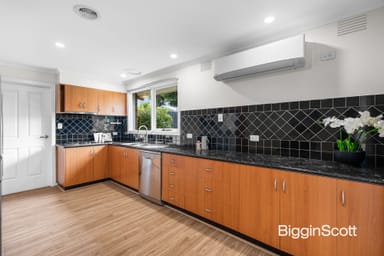 Property 17 Brennan Drive, WANTIRNA SOUTH VIC 3152 IMAGE 0