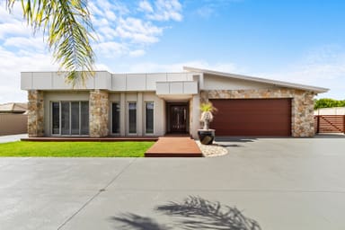 Property 4 Clover Court, Traralgon VIC 3844 IMAGE 0
