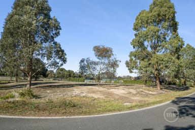 Property 1 Schichmann Court, Yarrambat VIC 3091 IMAGE 0