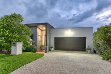 Property 8 Pinnibar Street, BRIDGEMAN DOWNS QLD 4035 IMAGE 0