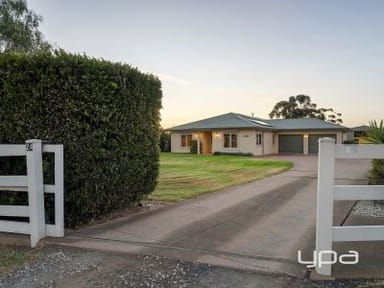 Property 24 Hopetoun Park Road, Hopetoun Park VIC 3335 IMAGE 0