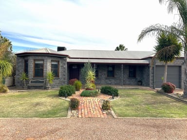 Property 21 Russell Street, Numurkah VIC 3636 IMAGE 0