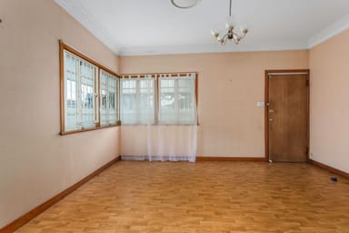 Property 2 Robert Street, EBBW VALE QLD 4304 IMAGE 0
