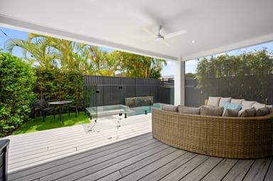 Property 15A Drake Avenue, Paradise Point QLD 4216 IMAGE 0