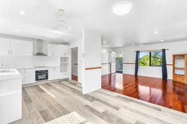 Property 11 Telina Drive, BEACONSFIELD QLD 4740 IMAGE 0