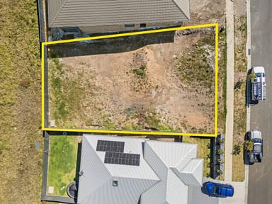 Property 7 Goldfinch Street, CALDERWOOD NSW 2527 IMAGE 0