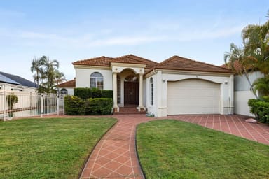 Property 12 Jaeger Way, BENOWA WATERS QLD 4217 IMAGE 0