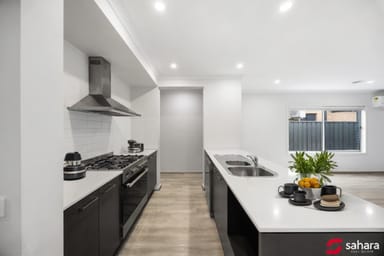 Property 8 Abbeygate Drive, WERRIBEE VIC 3030 IMAGE 0