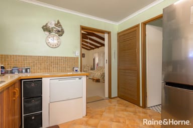 Property 27 Pashley Street, CLINTON QLD 4680 IMAGE 0