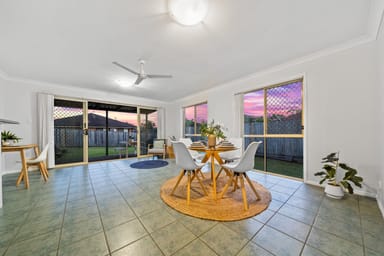 Property 12 Crenton Court, HERITAGE PARK QLD 4118 IMAGE 0