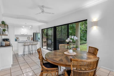 Property 21/106 Moore Street, TRINITY BEACH QLD 4879 IMAGE 0