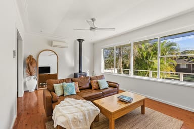 Property 4 Dalton Close, Belmont North NSW 2280 IMAGE 0