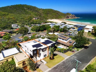 Property 15 Cooper Crescent, BOOMERANG BEACH NSW 2428 IMAGE 0