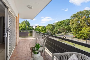 Property 1/26 Swain Street, HOLLAND PARK WEST QLD 4121 IMAGE 0