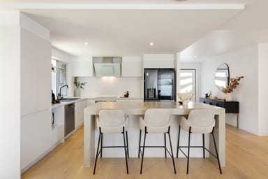 Property 39 Honeyeater Drive, Burleigh Waters QLD 4220 IMAGE 0
