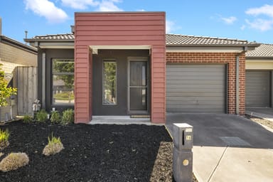 Property 16 Caversham Drive, PAKENHAM VIC 3810 IMAGE 0