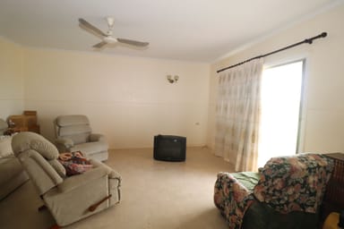 Property 22-24 Wallis Street, TREBONNE QLD 4850 IMAGE 0