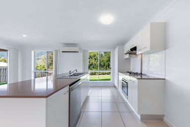 Property 7 Helm Place, CANNON VALLEY QLD 4800 IMAGE 0