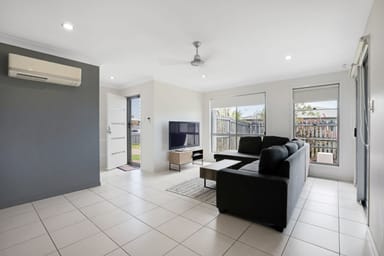 Property 2/10 Fitzpatrick Street, WALKERSTON QLD 4751 IMAGE 0