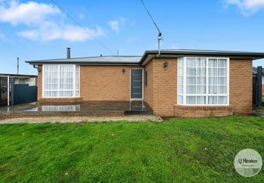 Property 17 Leighland Road, Claremont TAS 7011 IMAGE 0