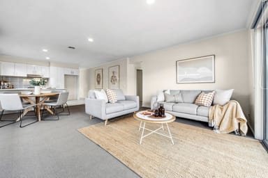Property 2/106 Broderick Road, Carrum Downs VIC 3201 IMAGE 0