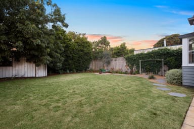 Property 19 Teague Avenue, Mentone VIC 3194 IMAGE 0