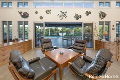 Property 136-138 Gifford Street, HORSESHOE BAY QLD 4819 IMAGE 0