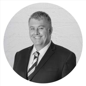 Property Agent Craig Baynes