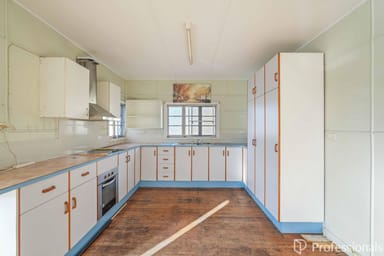 Property 114 Kenny Street, PORTSMITH QLD 4870 IMAGE 0