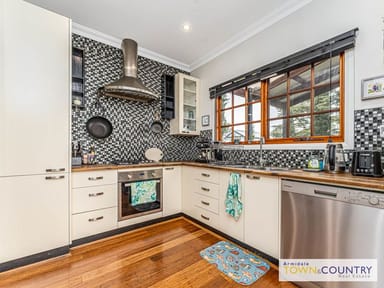 Property 27 Laurence Avenue, ARMIDALE NSW 2350 IMAGE 0