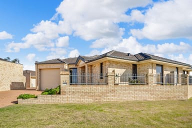 Property 4E Salina Way, YANGEBUP WA 6164 IMAGE 0