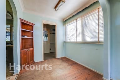 Property 27 Greenoaks Avenue, Bradbury NSW 2560 IMAGE 0
