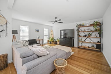 Property 8A Karnang Drive, BOOMERANG BEACH NSW 2428 IMAGE 0