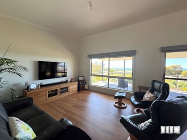 Property 24 Freshwater Street, BEAUMARIS TAS 7215 IMAGE 0