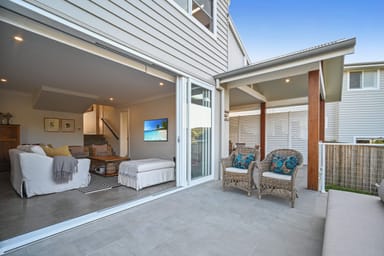 Property 22 Woodbury Circuit, CATHERINE HILL BAY NSW 2281 IMAGE 0