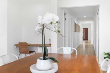 Property 18 Cardigan Avenue, Alfredton VIC 3350 IMAGE 0