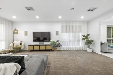 Property 24 Unwin Avenue, Jerrabomberra NSW 2619 IMAGE 0