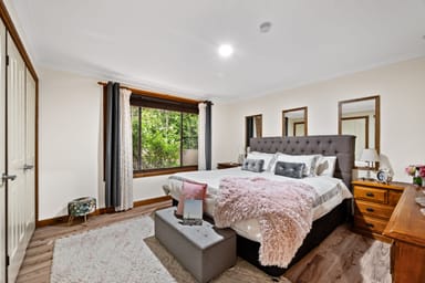 Property 5 Davis Place, THIRLMERE NSW 2572 IMAGE 0